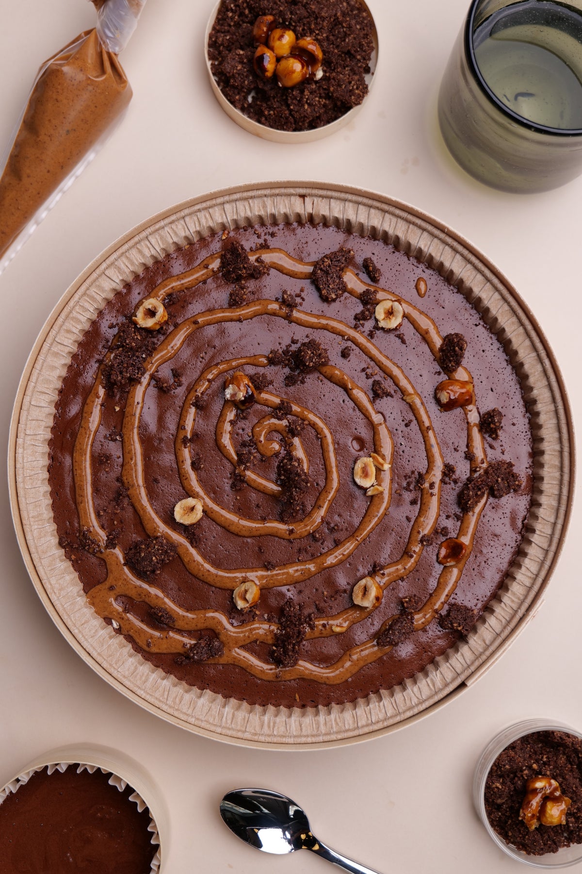 Mousse au chocolat crumble et praliné